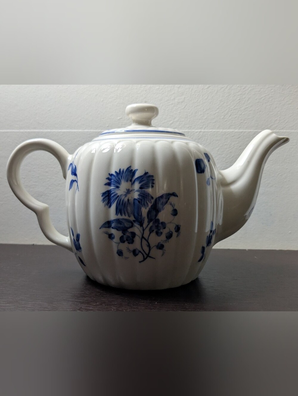 Andrea By Sadek White Ceramic Teapot w Blue Floral Motif~Pristine~GorgeousTeapot
